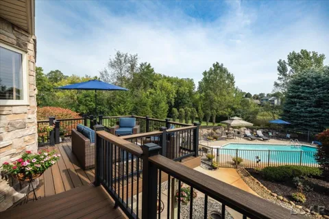10181 Otter Drive