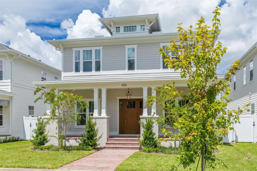 455 47TH AVENUE St Petersburg, FL 33703