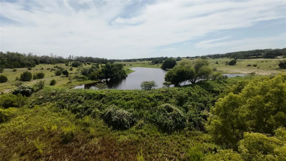 103 Crossvine Road Lampasas, TX 76550