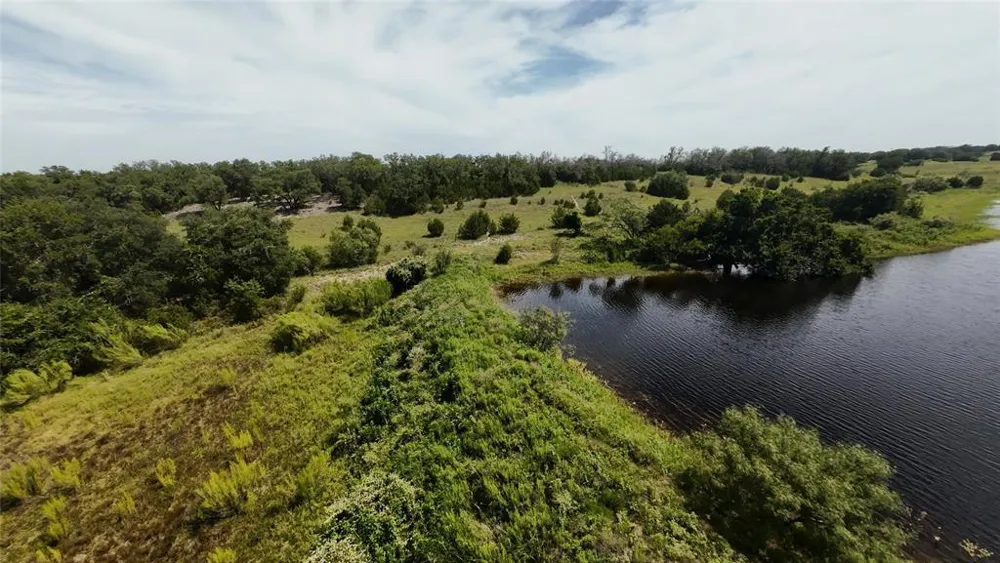 103 Crossvine Road Lampasas, TX 76550