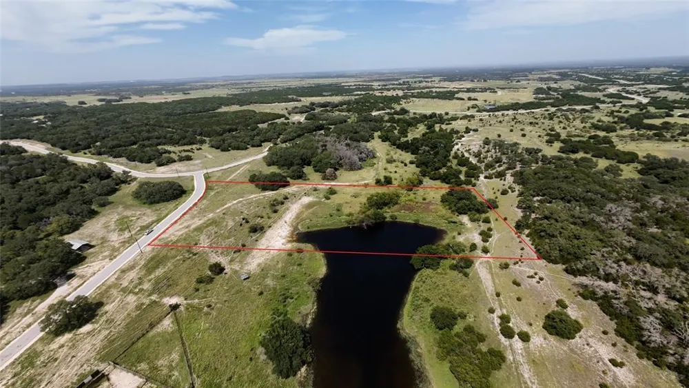 103 Crossvine Road Lampasas, TX 76550