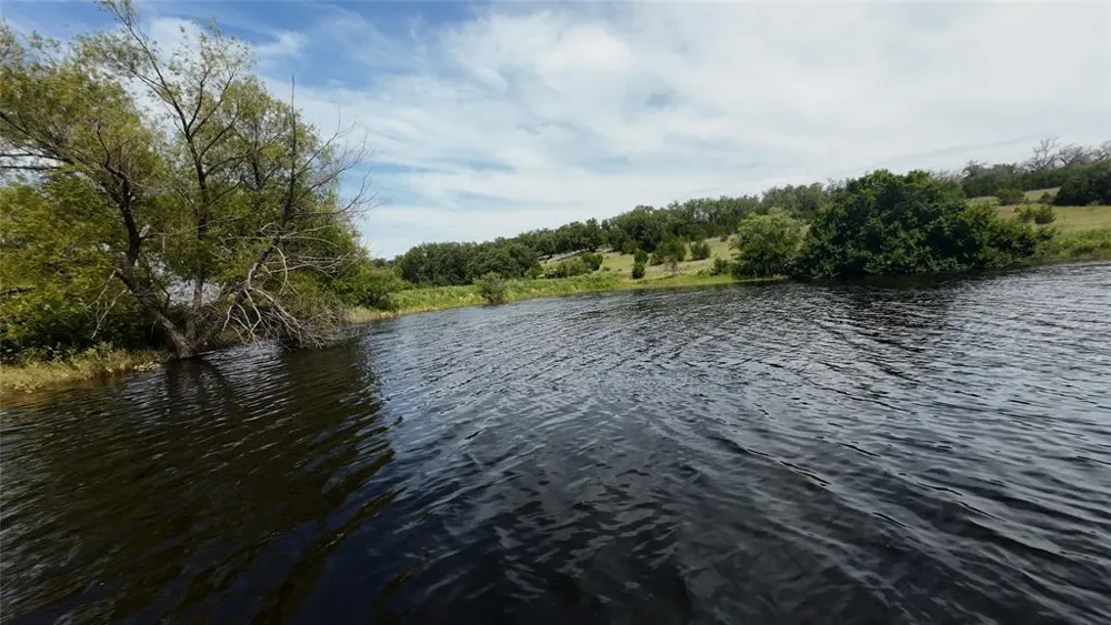 103 Crossvine Road Lampasas, TX 76550