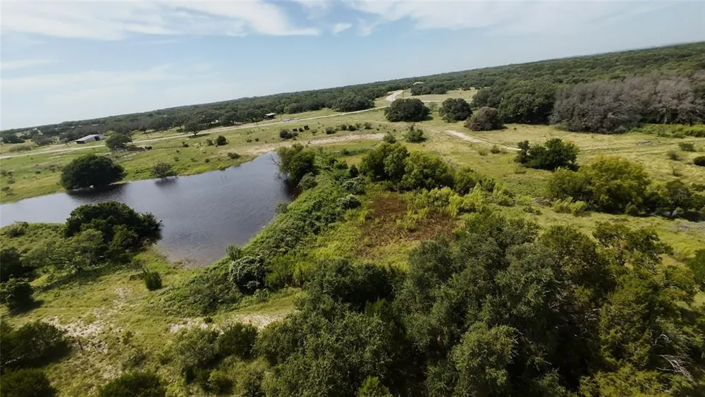 103 Crossvine Road Lampasas, TX 76550