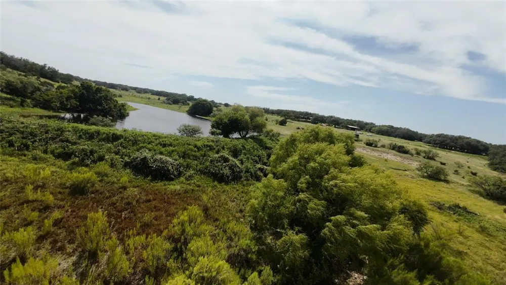 103 Crossvine Road Lampasas, TX 76550