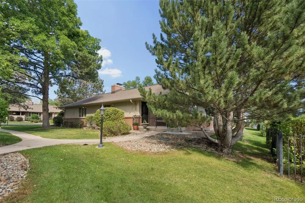 111 Miramar Drive Colorado Springs, CO 80906