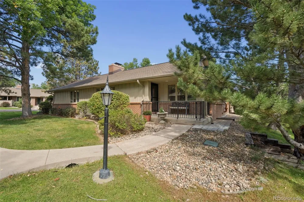111 Miramar Drive Colorado Springs, CO 80906