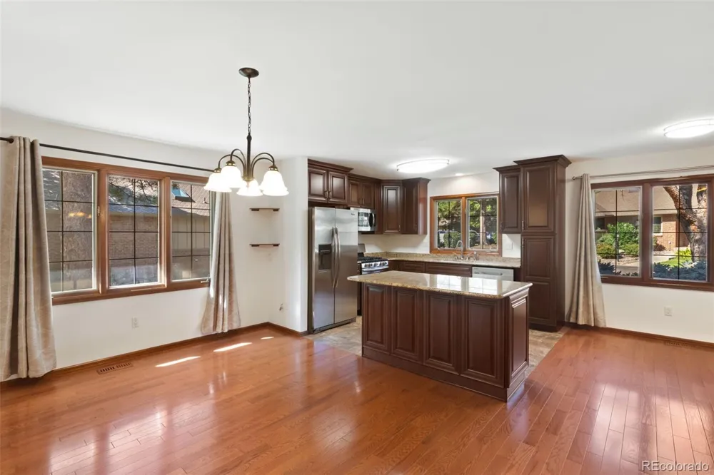 111 Miramar Drive Colorado Springs, CO 80906