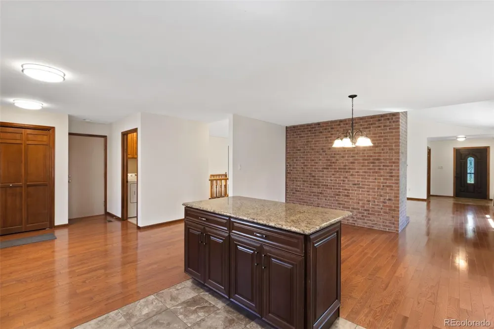 111 Miramar Drive Colorado Springs, CO 80906
