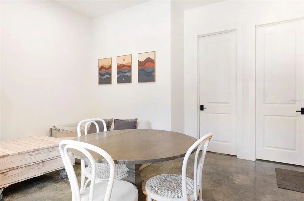 449 12TH AVENUE St Petersburg, FL 33701