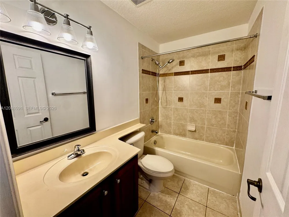9763 Darlington Pl #9763 Cooper City, FL 33328