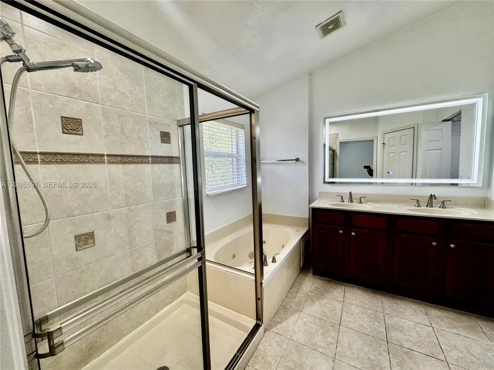 9763 Darlington Pl #9763 Cooper City, FL 33328