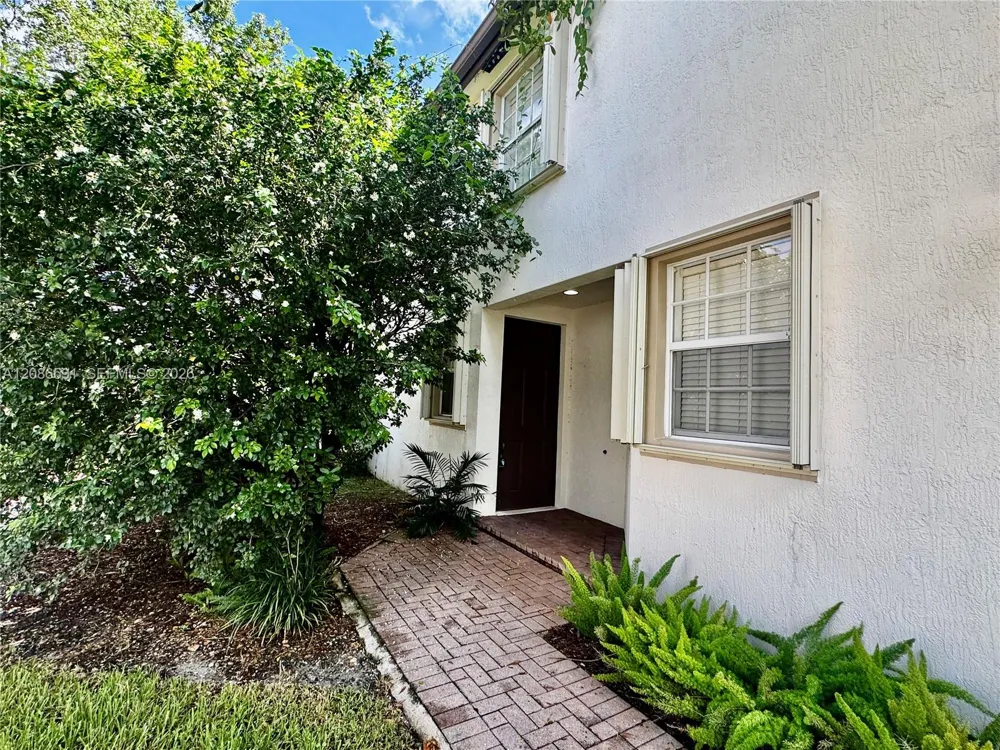 9763 Darlington Pl #9763 Cooper City, FL 33328
