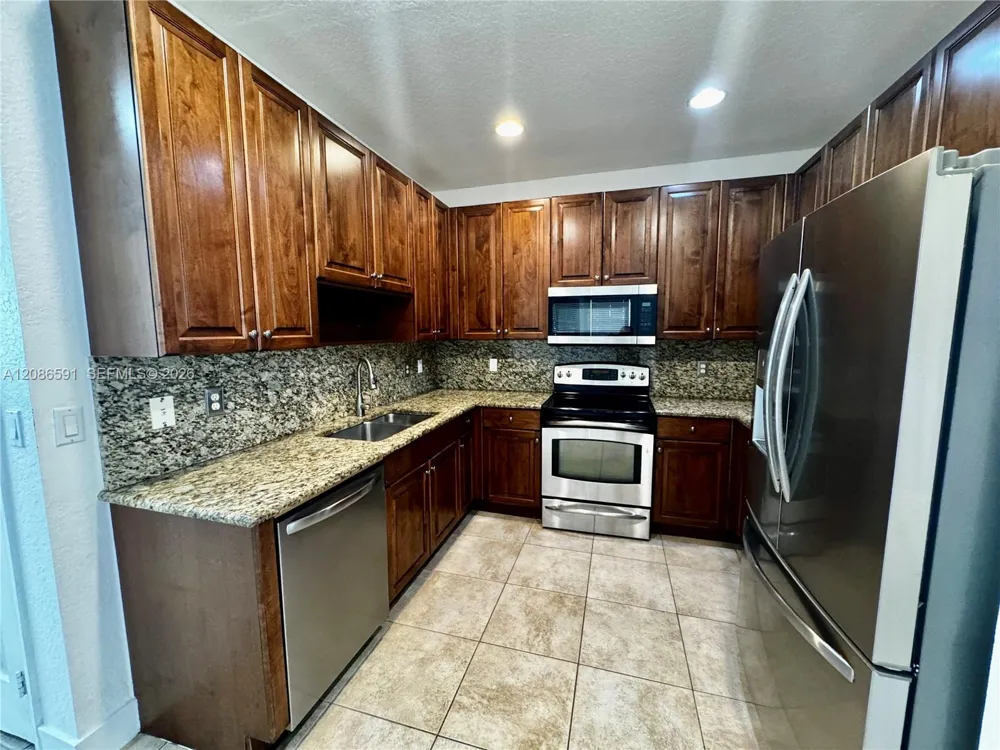 9763 Darlington Pl #9763 Cooper City, FL 33328
