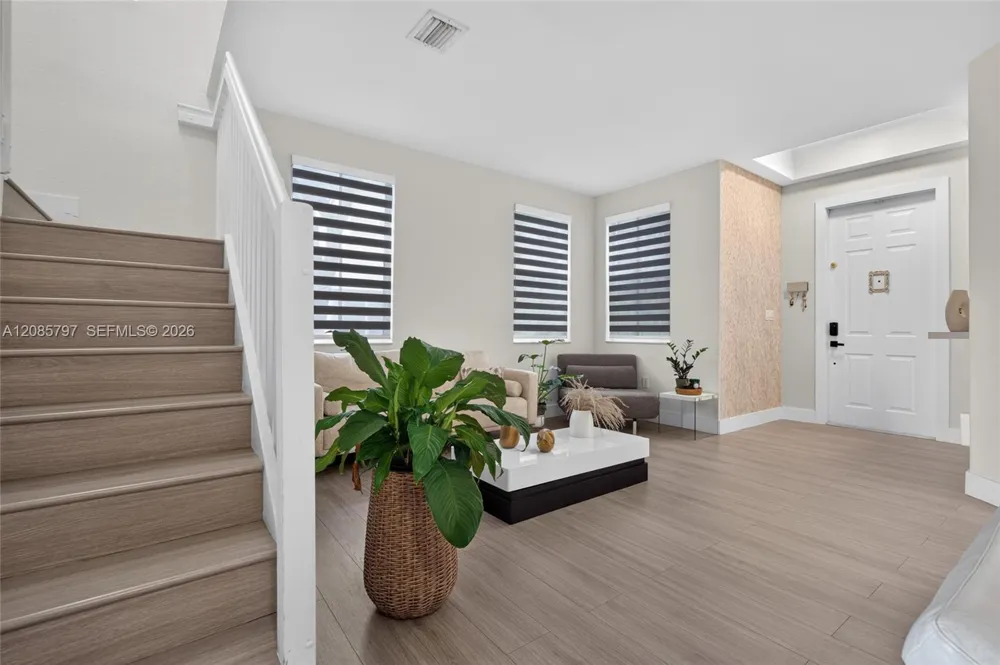 10861 NW 79th St Doral, FL 33178