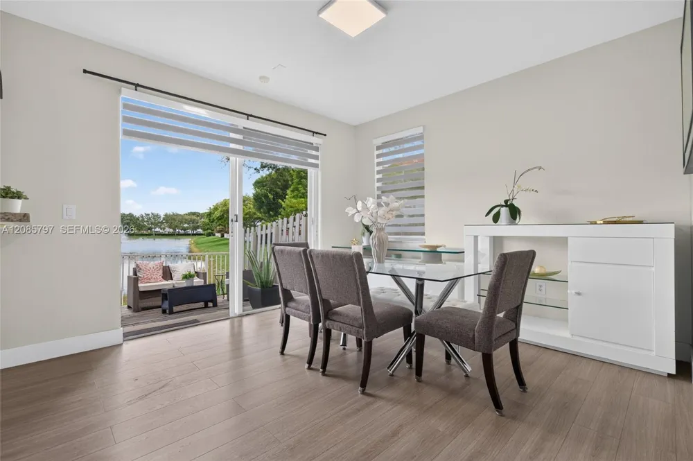 10861 NW 79th St Doral, FL 33178