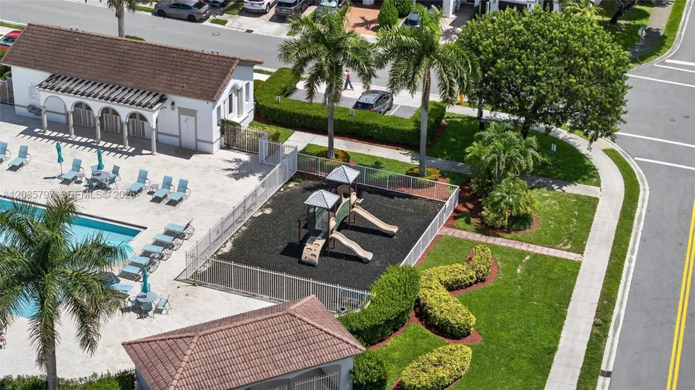 10861 NW 79th St Doral, FL 33178
