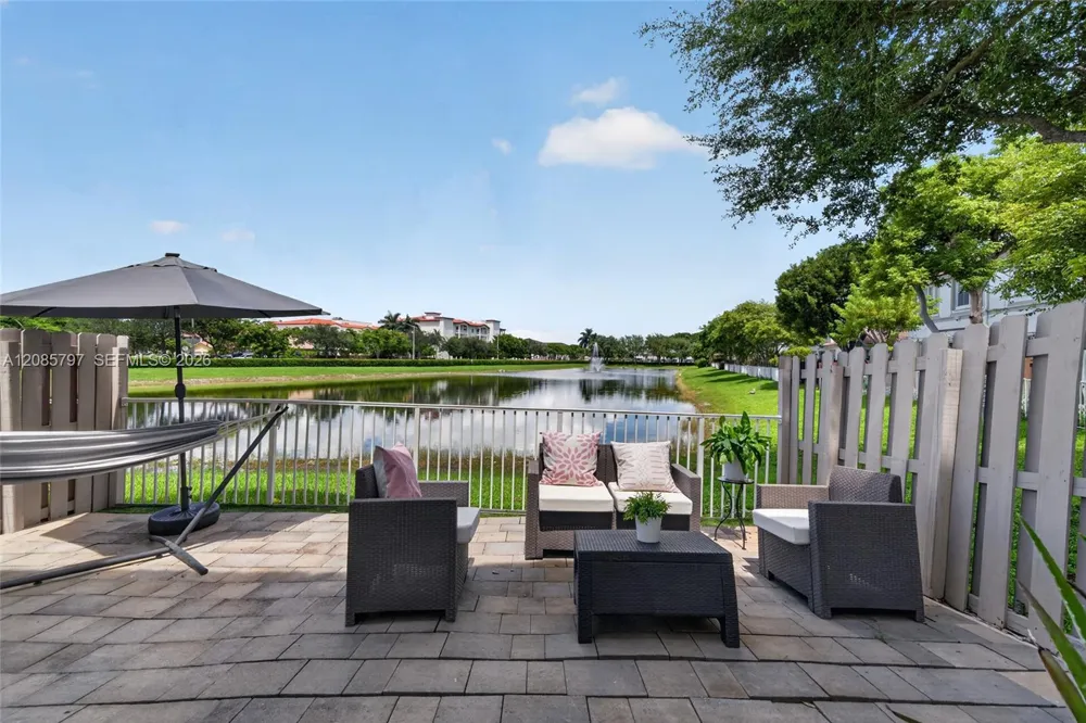 10861 NW 79th St Doral, FL 33178