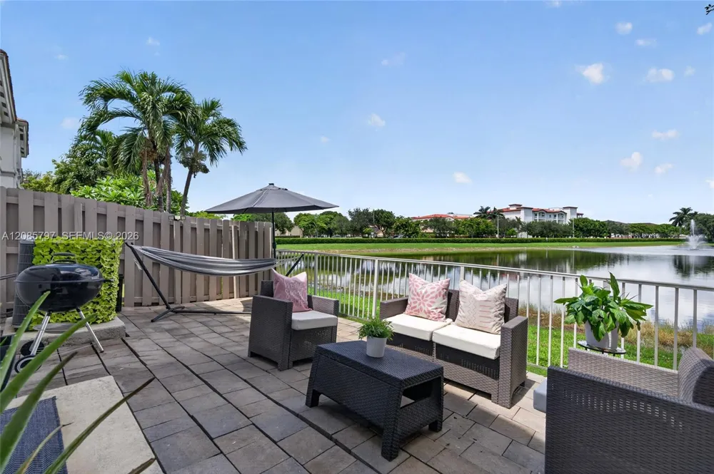 10861 NW 79th St Doral, FL 33178