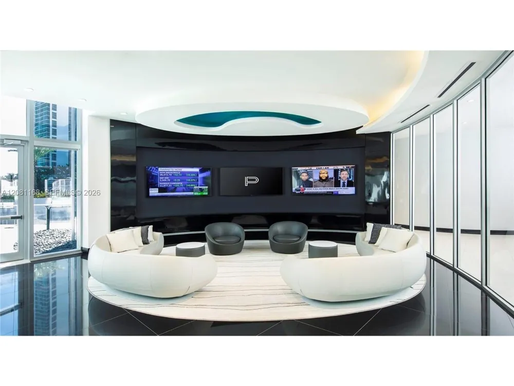 851 NE 1st Ave #3510 Miami, FL 33132
