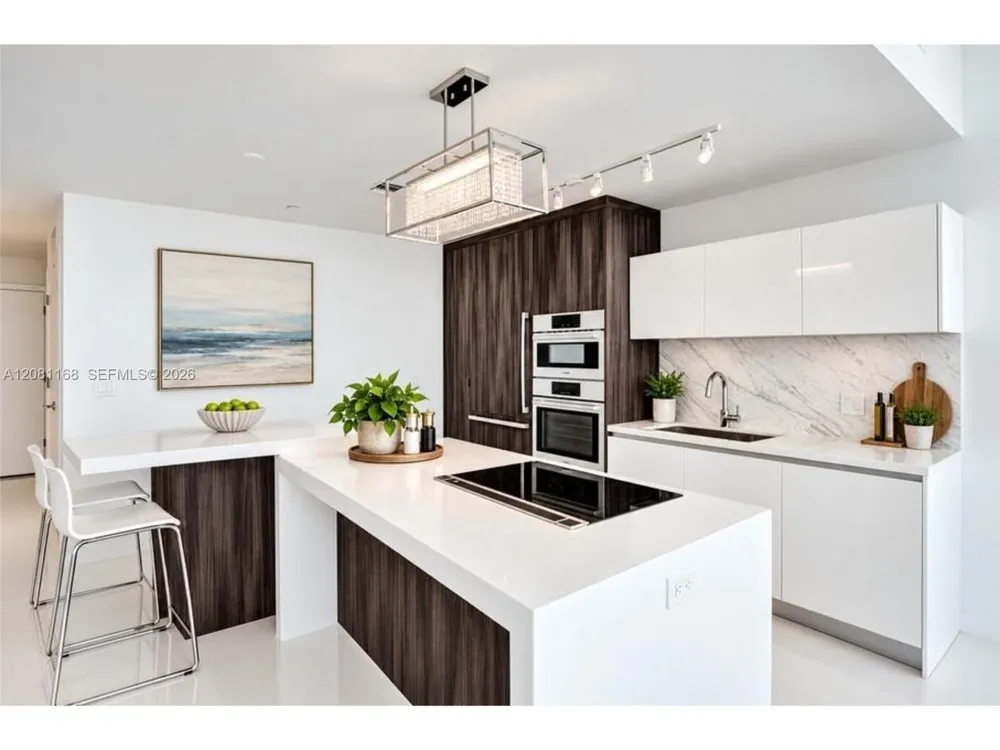851 NE 1st Ave #3510 Miami, FL 33132