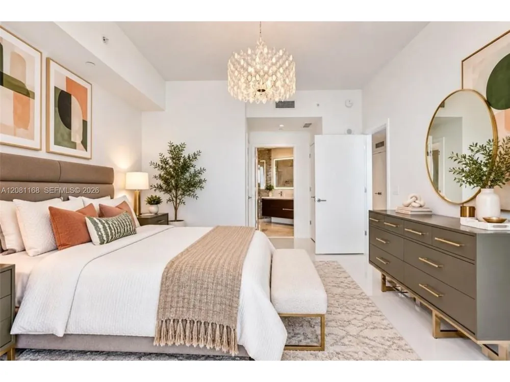 851 NE 1st Ave #3510 Miami, FL 33132
