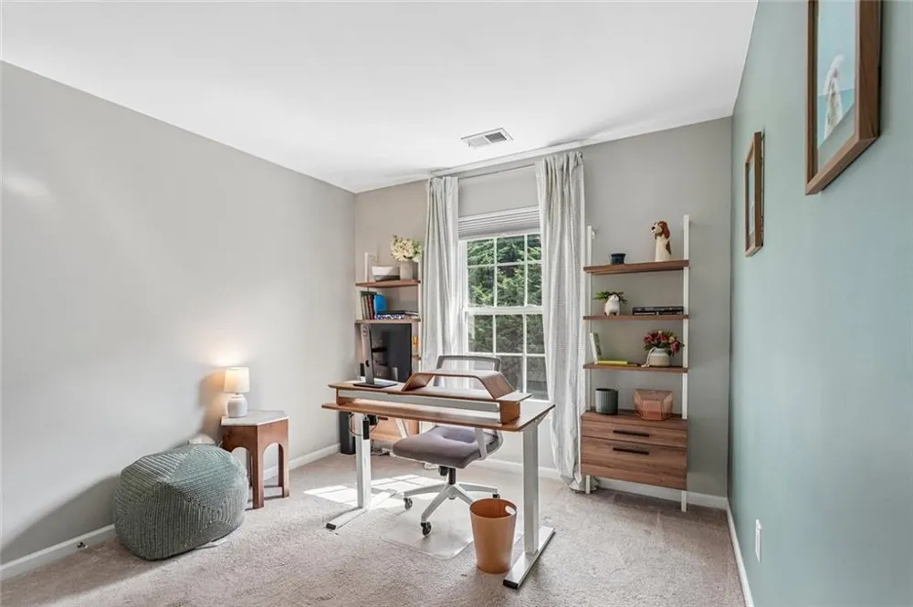 546 Fox Creek Crossing Woodstock, GA 30188