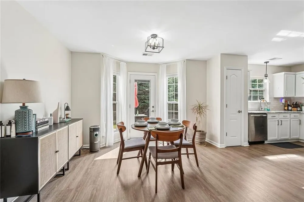 546 Fox Creek Crossing Woodstock, GA 30188