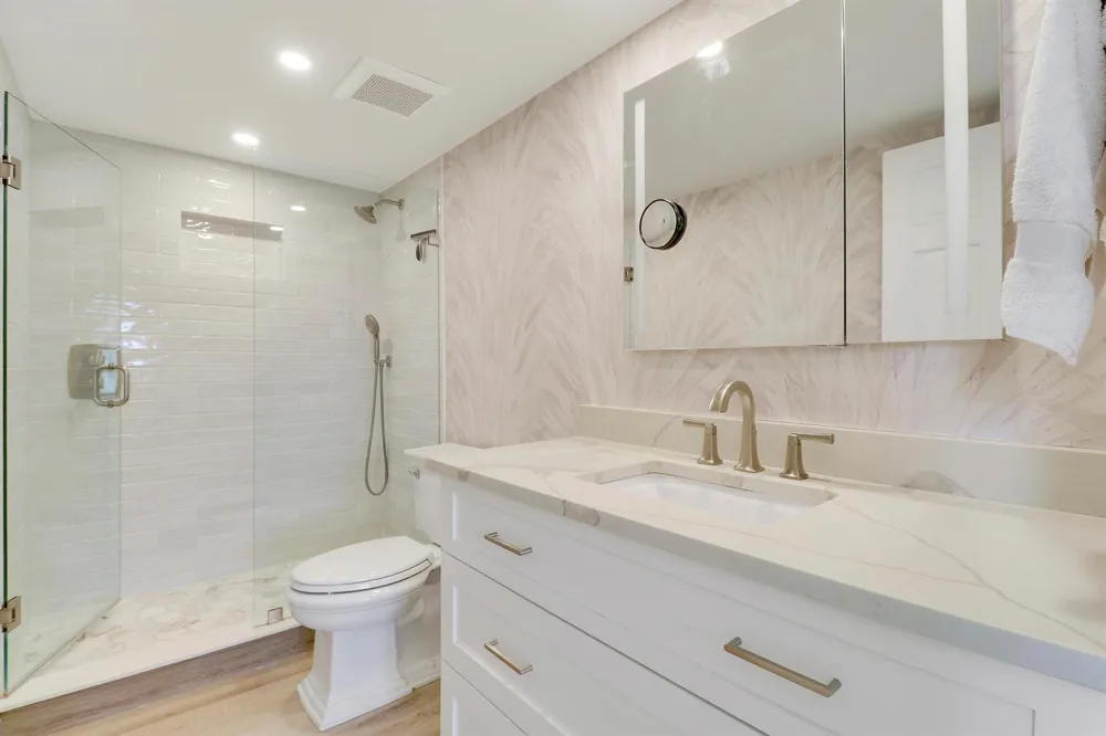 1801 S FLAGLER DRIVE #301 West Palm Beach, FL 33401