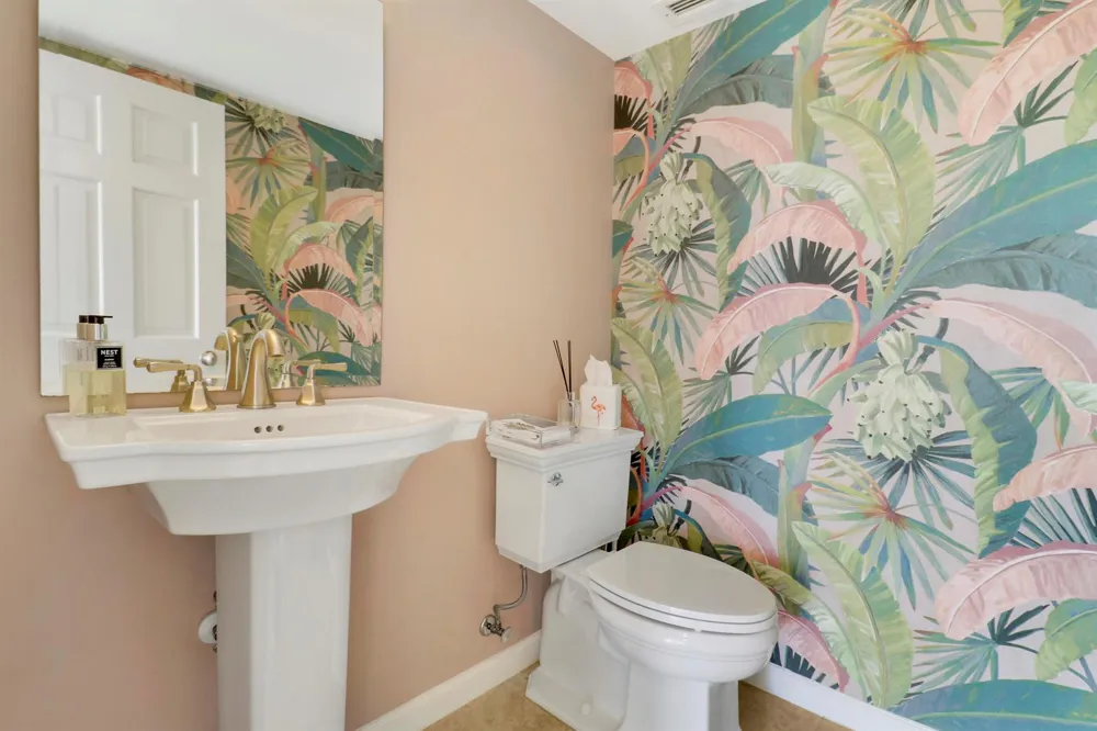 1801 S FLAGLER DRIVE #301 West Palm Beach, FL 33401