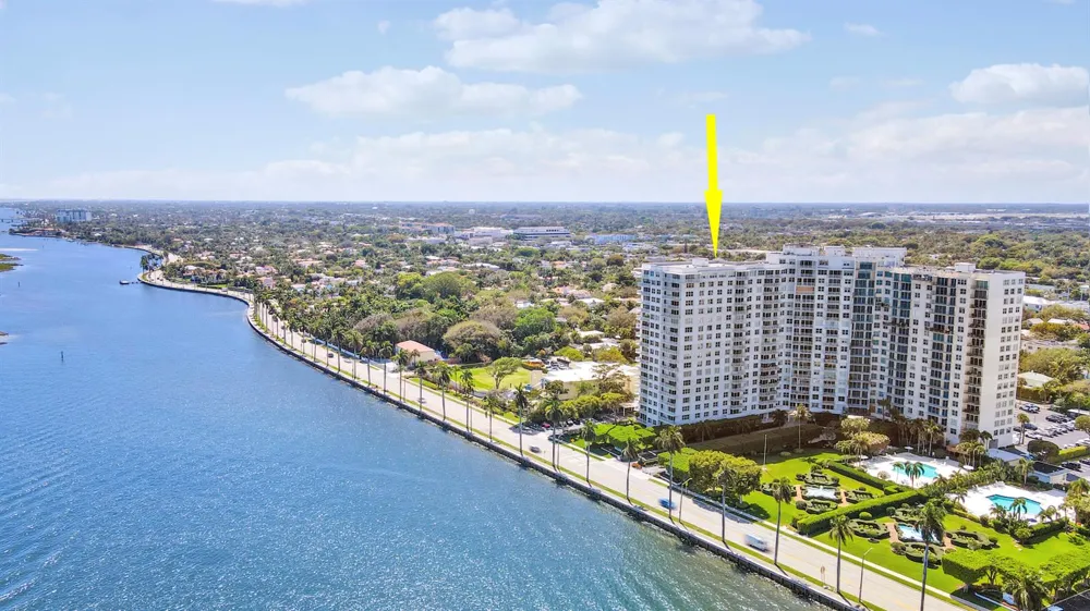 1801 S FLAGLER DRIVE #301 West Palm Beach, FL 33401