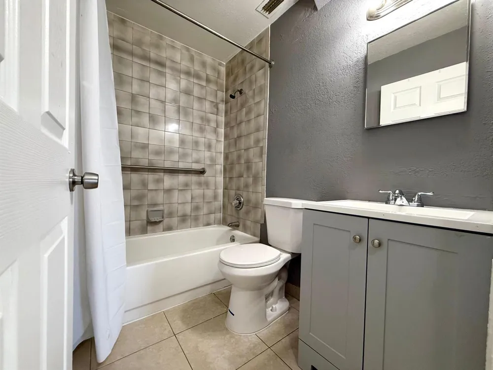 812 5th Street #Unit B West Palm Beach, FL 33401