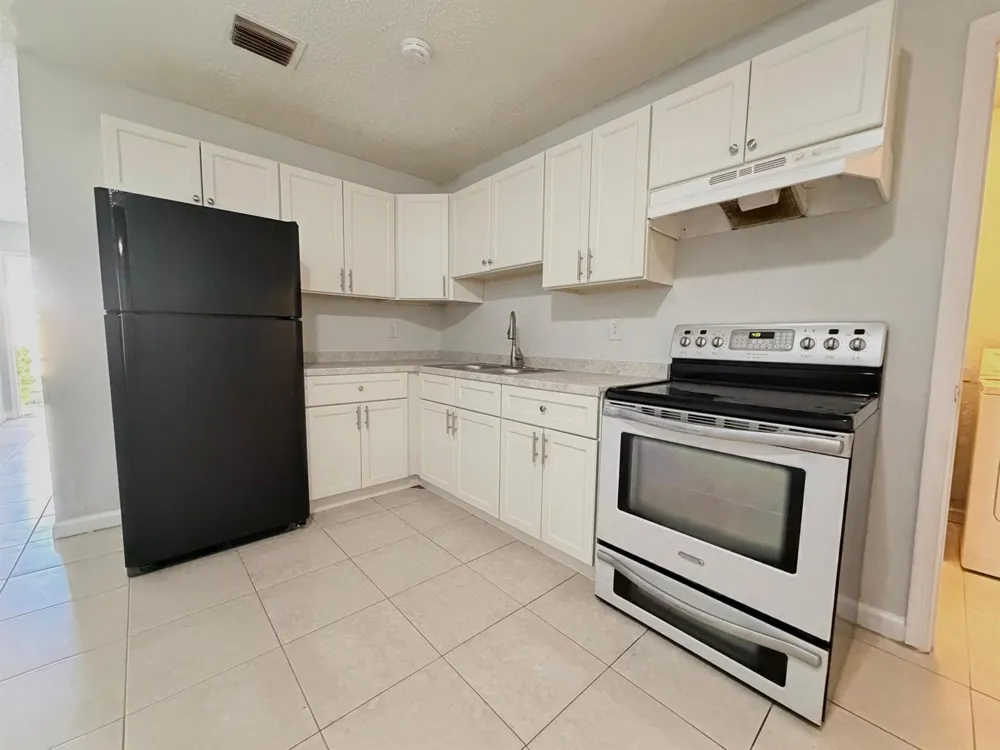812 5th Street #Unit B West Palm Beach, FL 33401