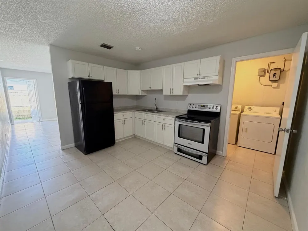 812 5th Street #Unit B West Palm Beach, FL 33401