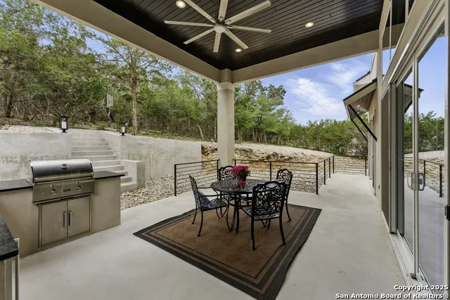 321 Bentwood Spring Branch, TX 78070
