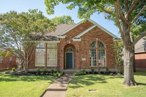 1312 Wentworth Drive