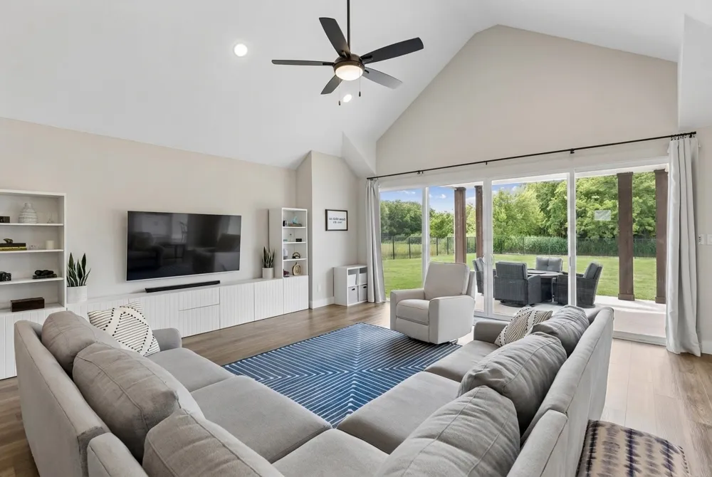 940 Declaration Drive Nevada, TX 75173