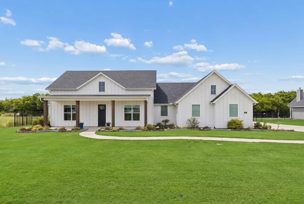 940 Declaration Drive Nevada, TX 75173