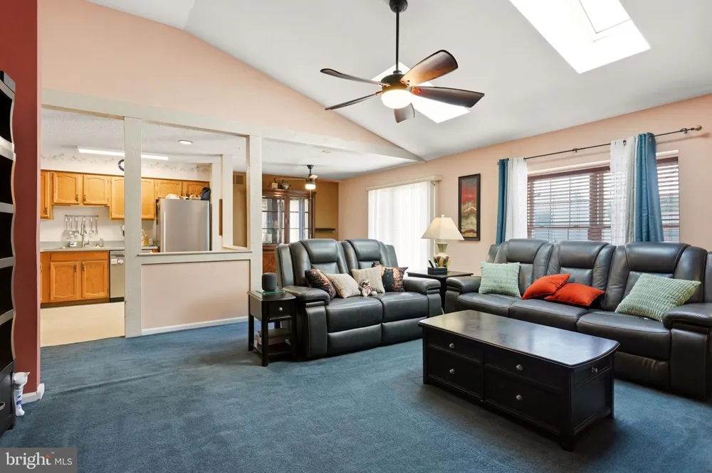 439 OLD ERIAL ROAD Sicklerville, NJ 08081