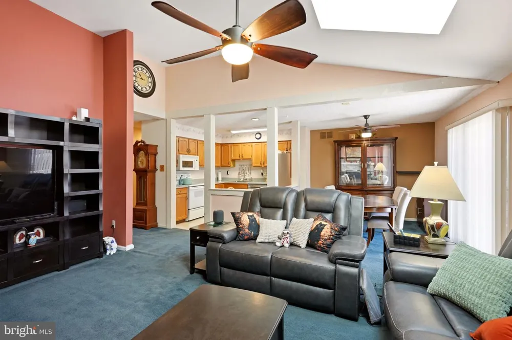 439 OLD ERIAL ROAD Sicklerville, NJ 08081