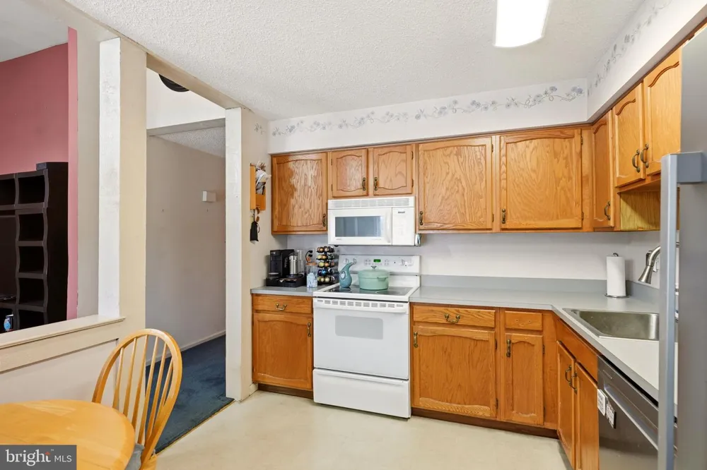 439 OLD ERIAL ROAD Sicklerville, NJ 08081