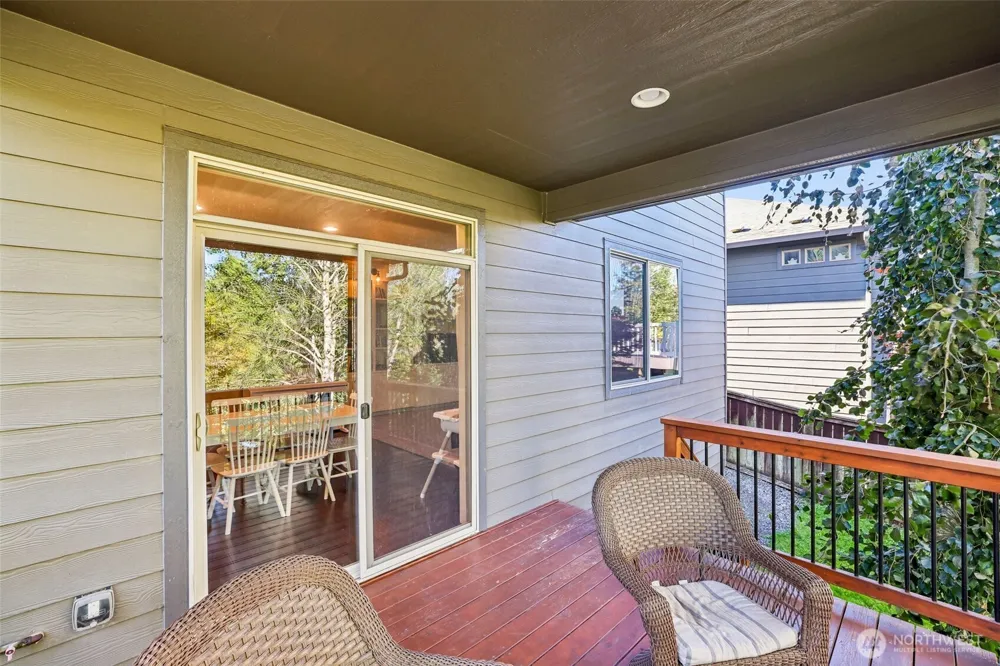 527 Allen Creek Drive Ridgefield, WA 98642