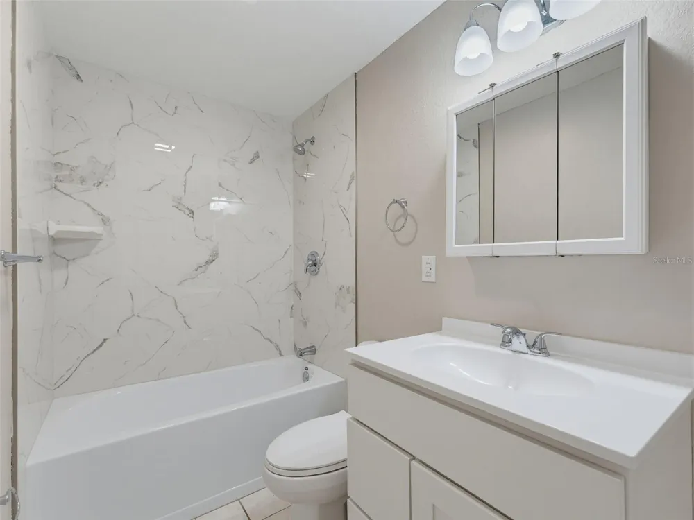 6310 PROVIDENCE CIRCLE #4 New Port Richey, FL 34652