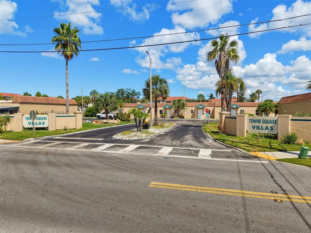 6310 PROVIDENCE CIRCLE #4 New Port Richey, FL 34652