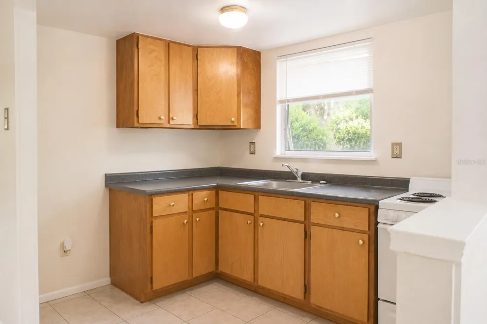 490 JOHN STREET #A & B Lake Helen, FL 32744