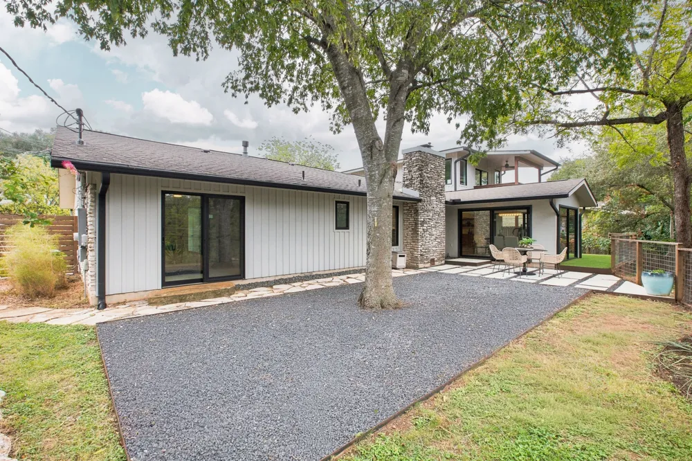 1806 Barton Parkway Austin, TX 78704