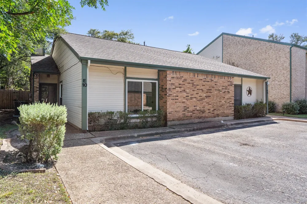 6501 Columbia Oaks Court #10 Austin, TX 78759