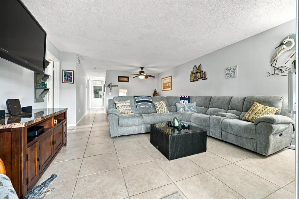 717 S US HIGHWAY 1 #206 Jupiter, FL 33477