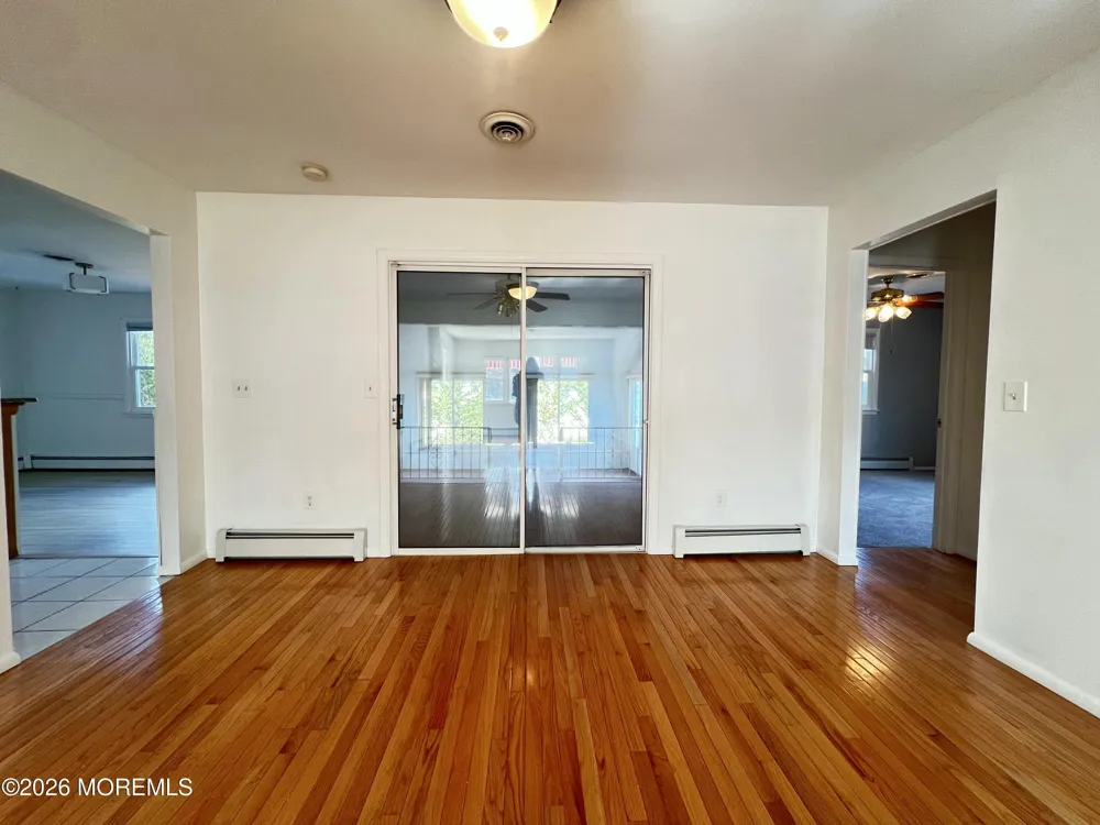 9 Westport Drive Toms River, NJ 08757