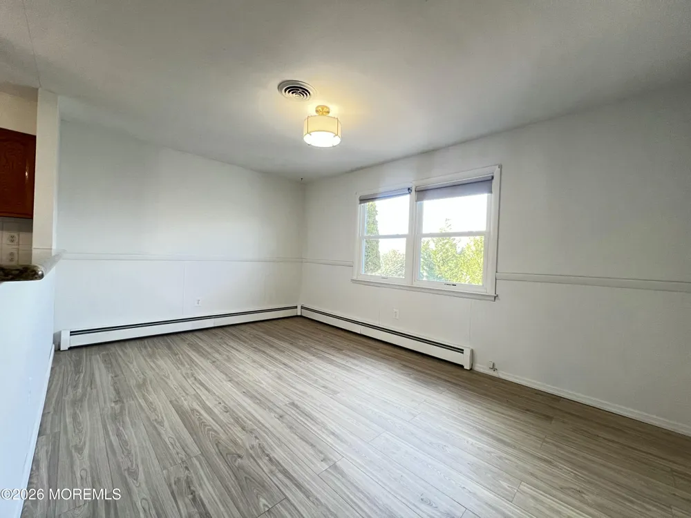 9 Westport Drive Toms River, NJ 08757