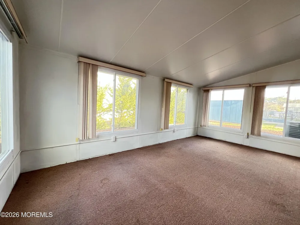 9 Westport Drive Toms River, NJ 08757